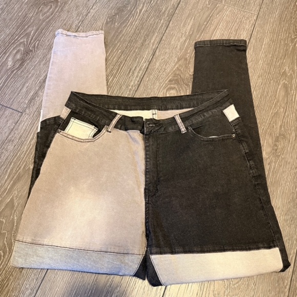 Patchwork two tone jeans - Picture 3 of 5